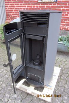 Preview: CADEL Pelletofen Spin Plus 9, Stromausfall-Notbetrieb vorbereitet, Metall Titanium 7024012