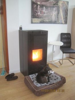 Preview: Opa Ede's Zentrale Pelletsversorgung für 2 Pelletöfen mit 1 Pellets-Sauganlage