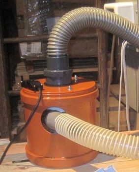 Preview: Bezugsmöglichkeit für Saugmotor 230 V 1500 Watt, saugstark, 3-stufig, Seitenrohr