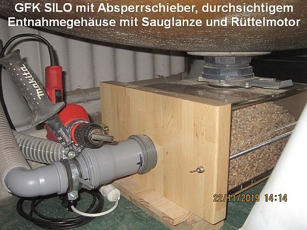 RED Compact 18 Easy Clean mit 2 automatischen Pellets-Befüllungs-Sauganlagen