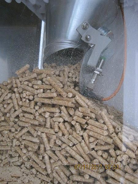 KEINE überlangen Pellets für Saugsystem