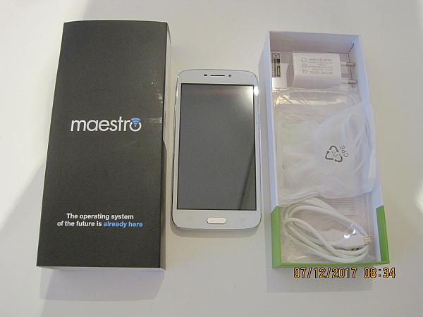 Handheld-Fernbedienung mit bereits installierter App MAESTRO