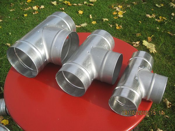 T-Stück mit drei 80 mm Anschlüssen